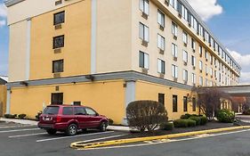Clarion Hotel Somerset - New Brunswick